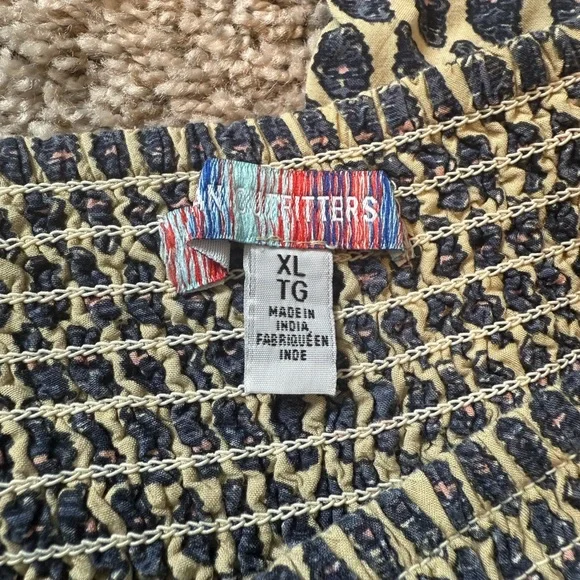 Urban Outfitters Blue and Tan Smocked Balloon Bottoms - Picture 3 of 5